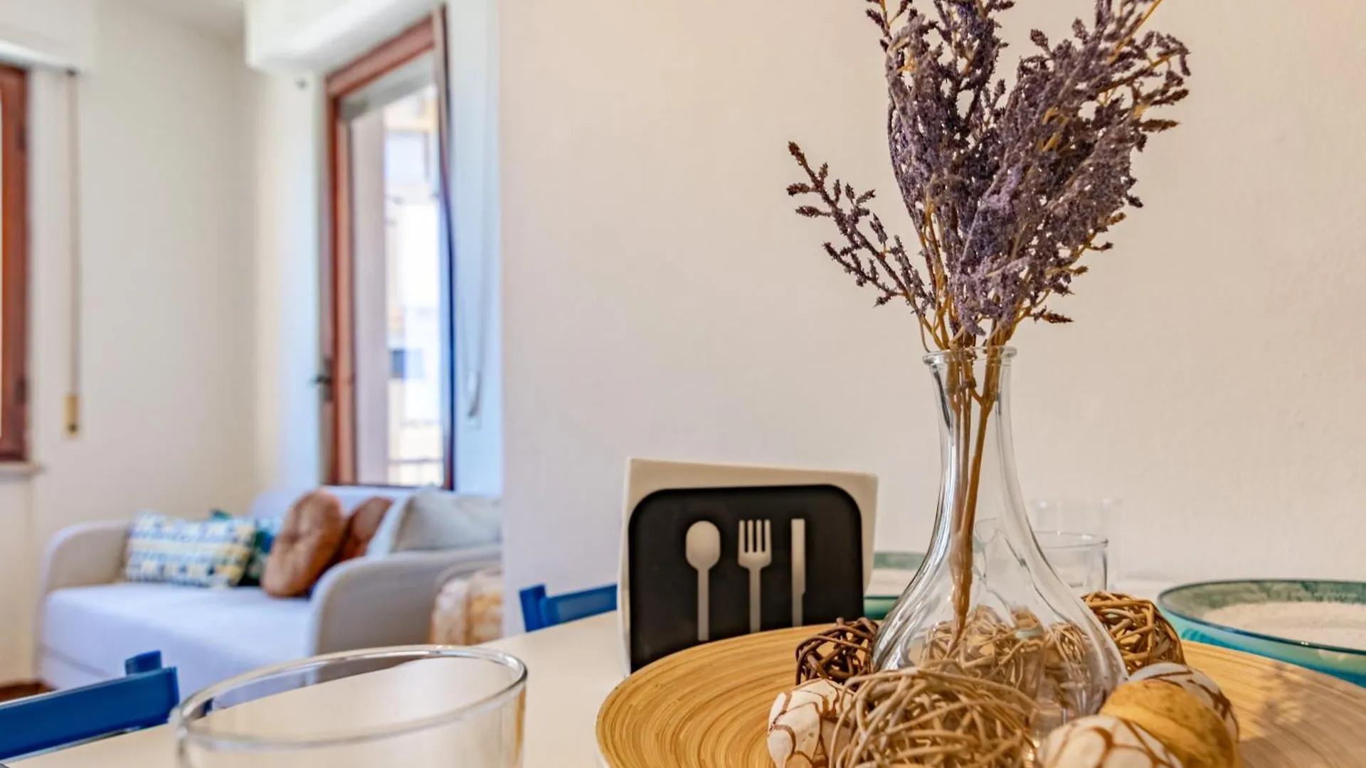 Landi 9 - 2 Camere, 3 Balconi, Parcheggio, Zona Residenziale Pisa Appartamento