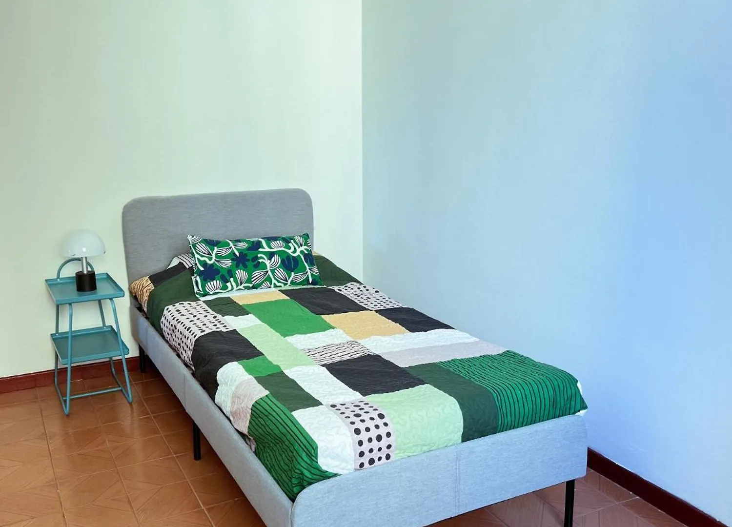 Landi 9 - 2 Camere, 3 Balconi, Parcheggio, Zona Residenziale Pisa